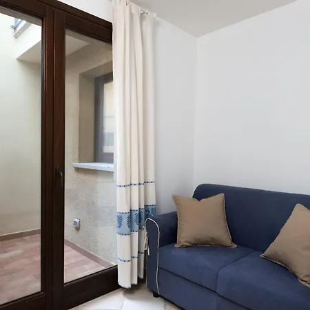 Apartment Myrsine Stella - Klodge Olbia